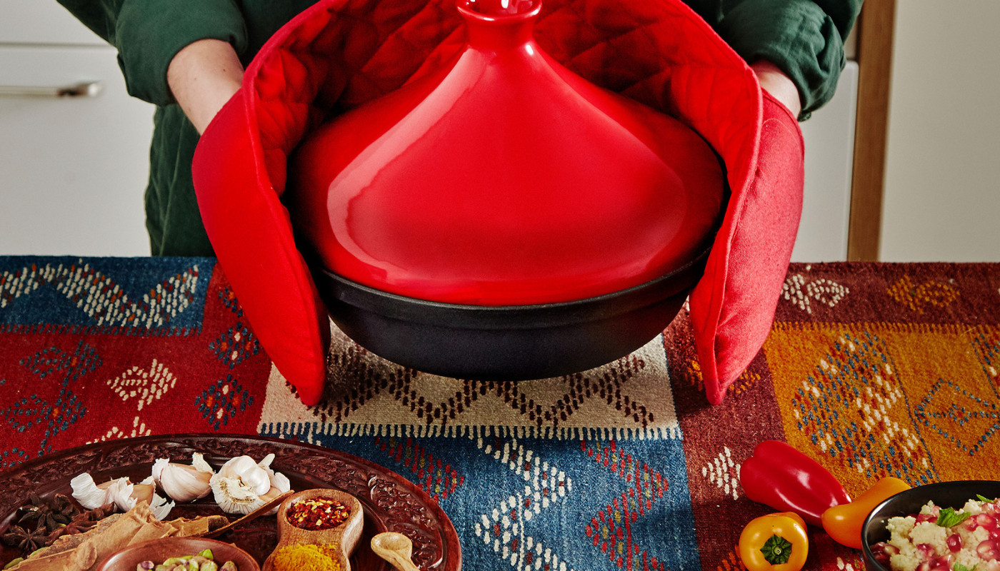 Ce este si cum se foloseste un vas Tajine marocan?