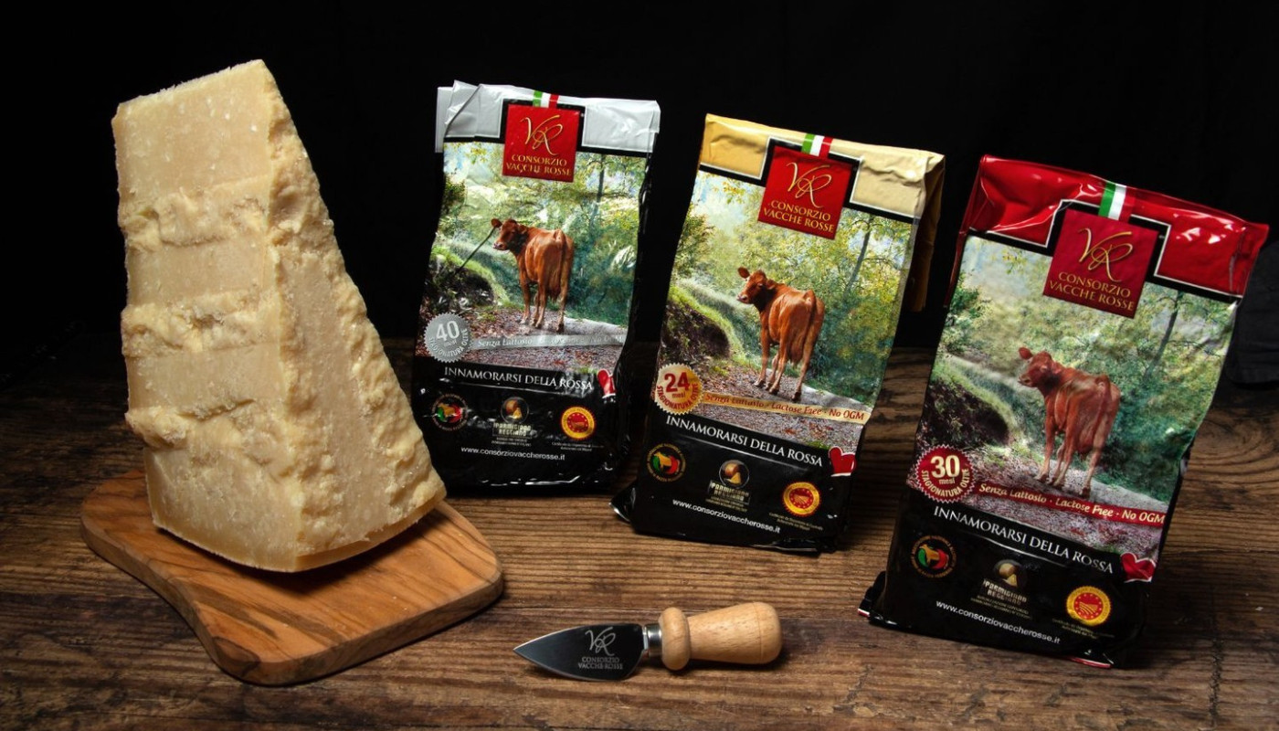 Parmigiano Reggiano D.O.P de la Vacche Rosse: Deliciu italian sustenabil disponibil în Romania