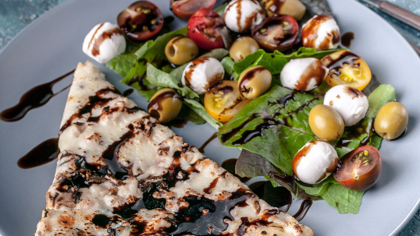 Bucură-te de Deliciile Verii cu Condimentul Balsamic Tradițional de Reggio Emilia, Terra del Tuono