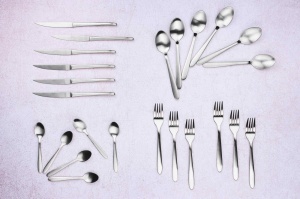 Set 24 Tacamuri inox KAJA, 6 persoane, 6 x Cutite, 6 x Linguri, 6 x Furculite, 6 x Lingurite, Otel inoxidabil, forme rotunjite, Argintiu mat - Img 3