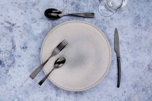 Set 24 Tacamuri inox SVEN, 6 persoane, 6 x Cutite, 6 x Linguri, 6 x Furculite, 6 x Lingurite, Otel inoxidabil, design ultra-modern, Negru lucios - Img 2