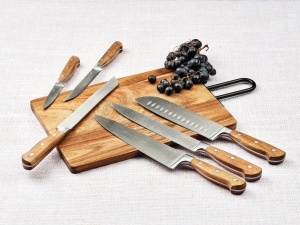 Suport pentru cutite VANTAA + Set 6 Cutite de bucatarie JAKOB, lama inox satinat cu maner lemn salcam - Img 7
