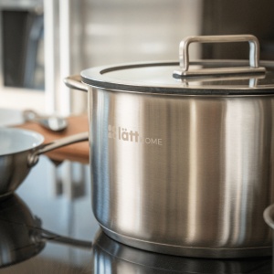 Oala inox cu capac strecurator, Vita Collection, Full Induction 5x, interior gradat - Img 4