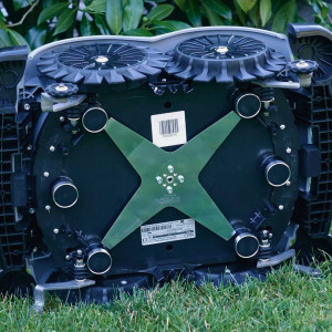 Robot inteligent de tuns gazon, Wiper EcoRobot Blitz XH4, fara fir perimetral, cu senzor de iarba, control Bluetooth prin aplicatia "My Robot Wiper", suprafata pana la 400m², panta 50%