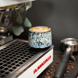 Cesti barista pentru cappuccino, Tibet Blue, ceramica stoneware, set 4 x 180 ml - Img 3