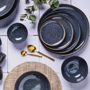 Serviciu de masa 6 persoane, set Esential 18 piese, colectia Iris, Boluri/Farfurii intinse, ceramica glazurata, albastru Night - Img 7