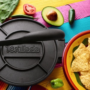 Kit Presa tortilla, Tortillada, fonta pre-asezonata, include hartie de copt x 100 buc - Img 3