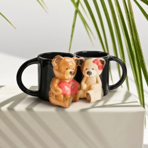 Set 2 Cani cuplu indragostiti, personalizate cu Ursuleti 3D, cadou original pentru el&ea, cafea/ceai, ceramica, negru, 350 ml - Img 4