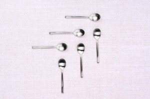 Set 6 lingurițe cafea KNUT, oțel inoxidabil, curbe asimetrice, argintiu mat - Img 3