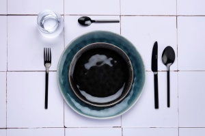 Set Tacamuri pentru 6 persoane, 24 piese Emund cu Cutit, Furculita, Lingura, inox 18/0, negru lucios - Img 2