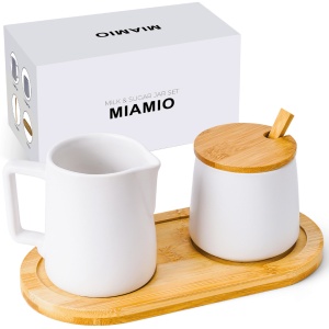 Set Latiera si Zaharnita cu tava de servire cafea, cana lapte 240ml, recipient zahar 200ml cu capac si lingurita, ceramica, alb