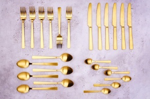 Set 24 Tacamuri inox TELMO, 6 persoane, 6 x Cutite, 6 x Linguri, 6 x Furculite, 6 x Lingurite, Otel inoxidabil, design clasic reinterpretat, Auriu mat - Img 3