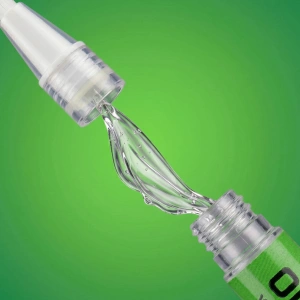 Ulei sintetic transparent cu PTFE din OilStick, între corpul stick-ului și vârful cu pensulă