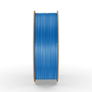 Două role de filament PETG FiberWORKS albastru, cu eticheta produsului vizibilă