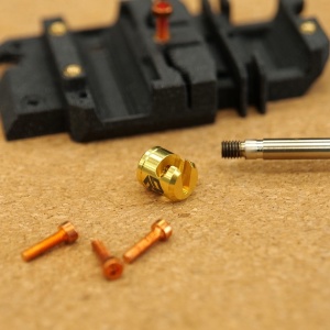 Instrument pentru extragerea piulitelor inserabile V2 pentru M2, M2.5 și M3