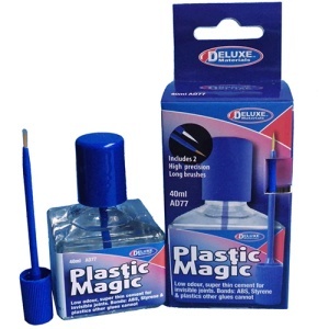 Deluxe Materials Plastic Magic - adeziv solvent lichid pentru plastic modelism, 50 ml