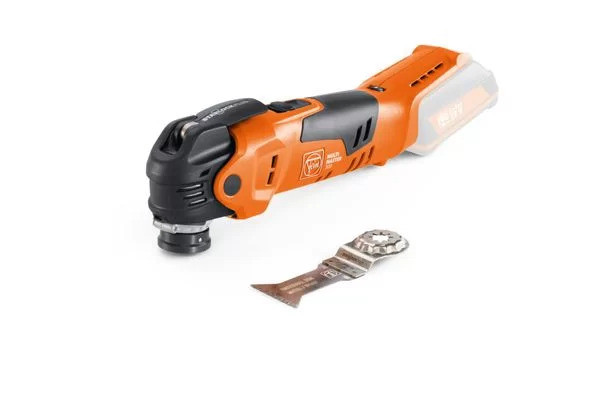Masini multimaster