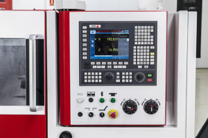 Strung CNC Pinacho SE-200 750 2