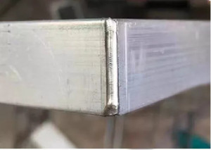 Echipament de sudura debitare si curatare ACME FLW-2000, 2000 W, racitor de apa, sursa laser cu fibra, sablare laser 6
