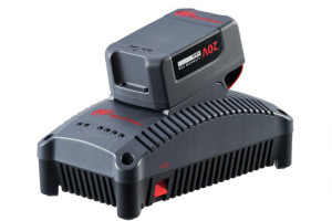 Incarcator universal Litiu Ion, Ingersoll Rand, IQV20, BC1121-EU 3