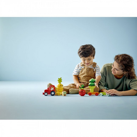 LEGO DUPLO TRACTORUL CU FRUCTE SI LEGUME 10982