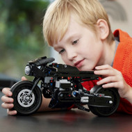 LEGO TECHNIC BATMAN A BATCYCLE 42155