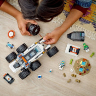 LEGO CITY ROVER DE EXPLORARE SPATIALA SI VIATA EXTRATERESTRA 60431