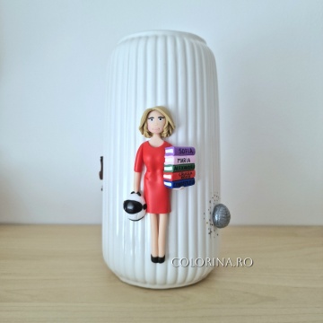 Vaza Figurina - job/ hobby