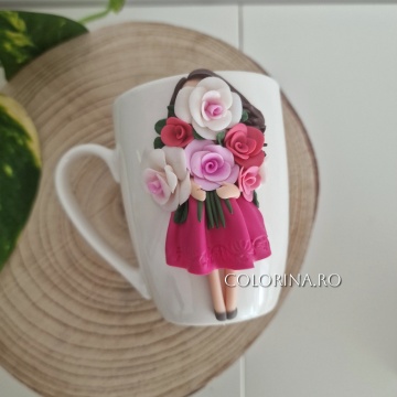 Cana Figurina cu trandafiri