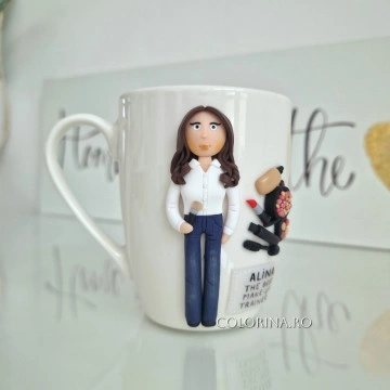 Cana Make-up Trainer