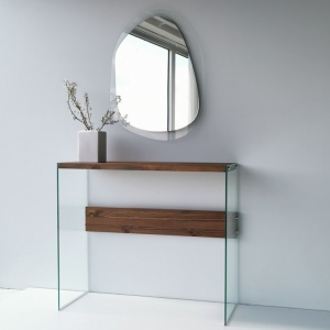 Fésülködőasztal, Niagara, dió