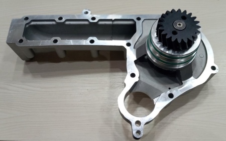 PUMPA VODE KHD/DEUTZ TCD1015 02937469