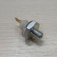 SENZOR PRITISKA ULJA KHD/DEUTZ 01177821