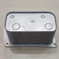 HLADNJAK ULJA VOLVO D4D 20459219