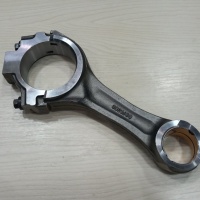 KLIPNJACA KOMATSU S4D102, S6D102 6732-31-3101