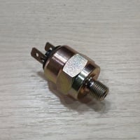 SENZOR PRITISKA DEUTZ 1011 04190850