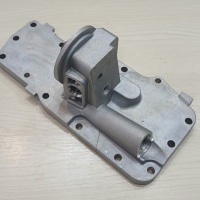 GLAVA (NOSAC) FILTERA ULJA CUMMINS 4899566