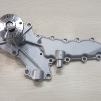 PUMPA VODE KUBOTA V2403 1G928-73034