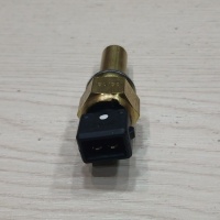 SENZOR TEMPERATURE KHD/DEUTZ 01182835