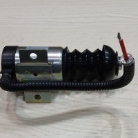 SOLENOID KHD/DEUTZ 914 24V 04234303