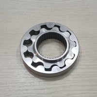 PUMPA ULJA KUBOTA V3307 1G772-35070
