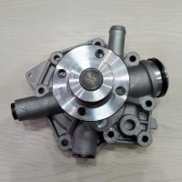 PUMPA VODE KHD DEUTZ TCD3.6 L4 04126935