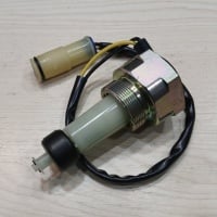 SENZOR NIVOA RASHLADNE TECNOSTI KHD/DEUTZ 04199831