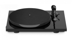 PRO-JECT E1 High Gloss Black OM5e Gramofon