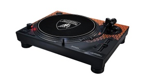 Technics SL-1200M7PED Lamborghini Red - Img 1