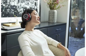 Mark Levinson No.5909 PREMIUM WIRELESS HEADPHONES W/ANC Red Bežične slušalice - Img 2