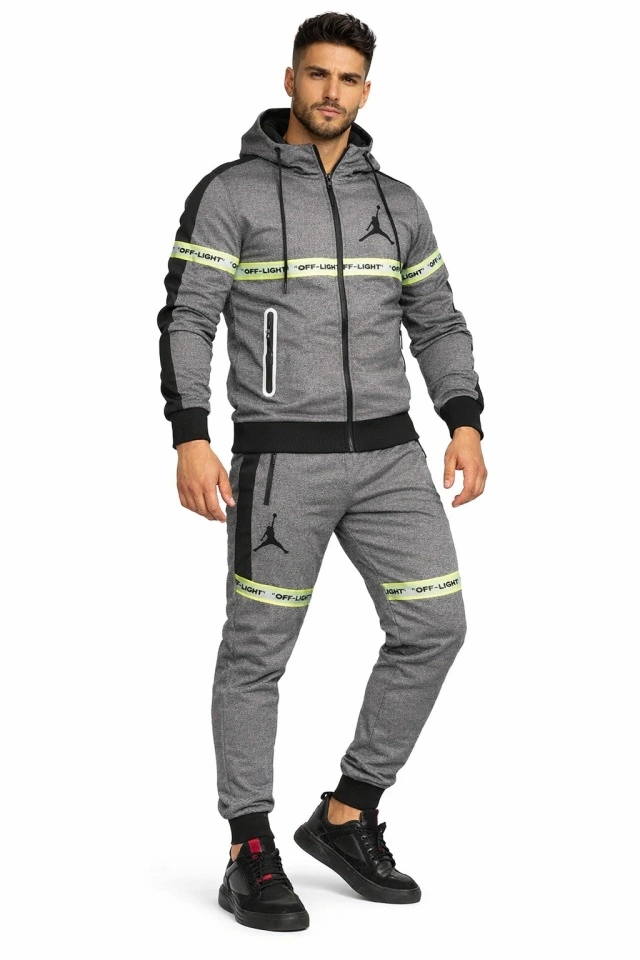 Trening barbati cu gluga T348