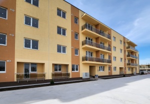 Apartament 3 camere, etaj 1/2/3, nr 5/8/11 suprafata 73.57 mpt, Ideal Residence Calitei - Img 2