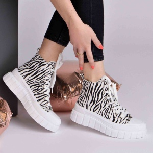 Pantofi sport Flavia animal print