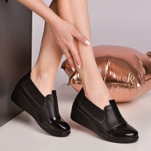 Pantofi Elara negri